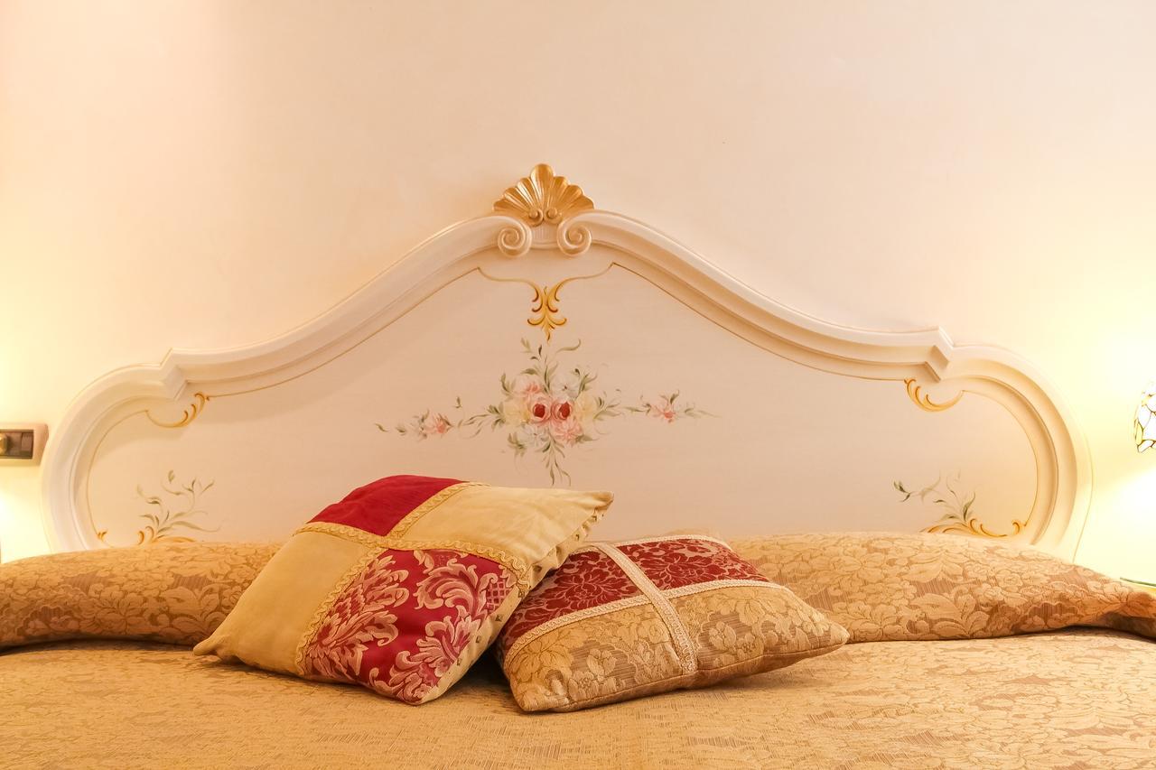Angeles Inn Venesia Bagian luar foto